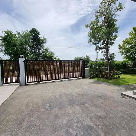 Baan Dalah Pool Villa Buri Ram Exterior foto